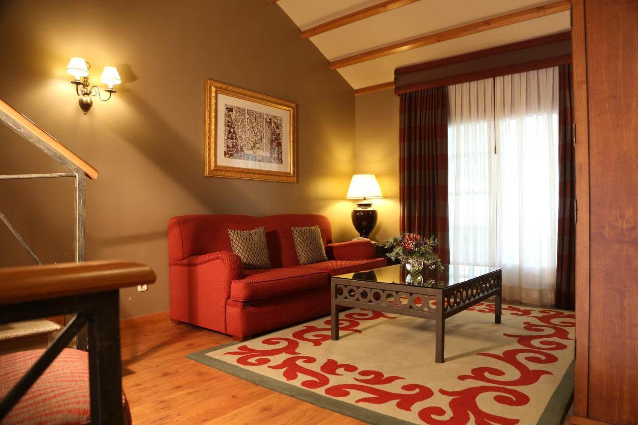 Gran Hotel Los Abetos Santiago de Compostela Dış mekan fotoğraf
