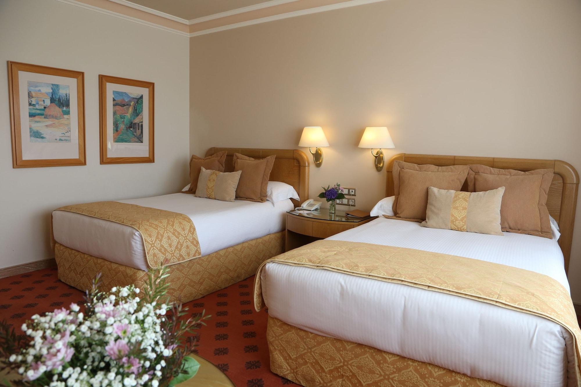 Gran Hotel Los Abetos Santiago de Compostela Dış mekan fotoğraf