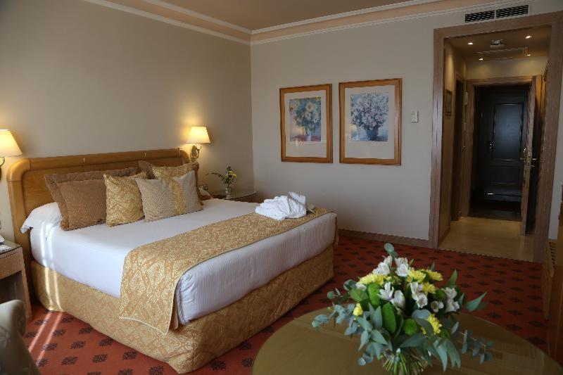 Gran Hotel Los Abetos Santiago de Compostela Oda fotoğraf