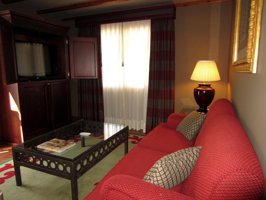 Gran Hotel Los Abetos Santiago de Compostela Dış mekan fotoğraf